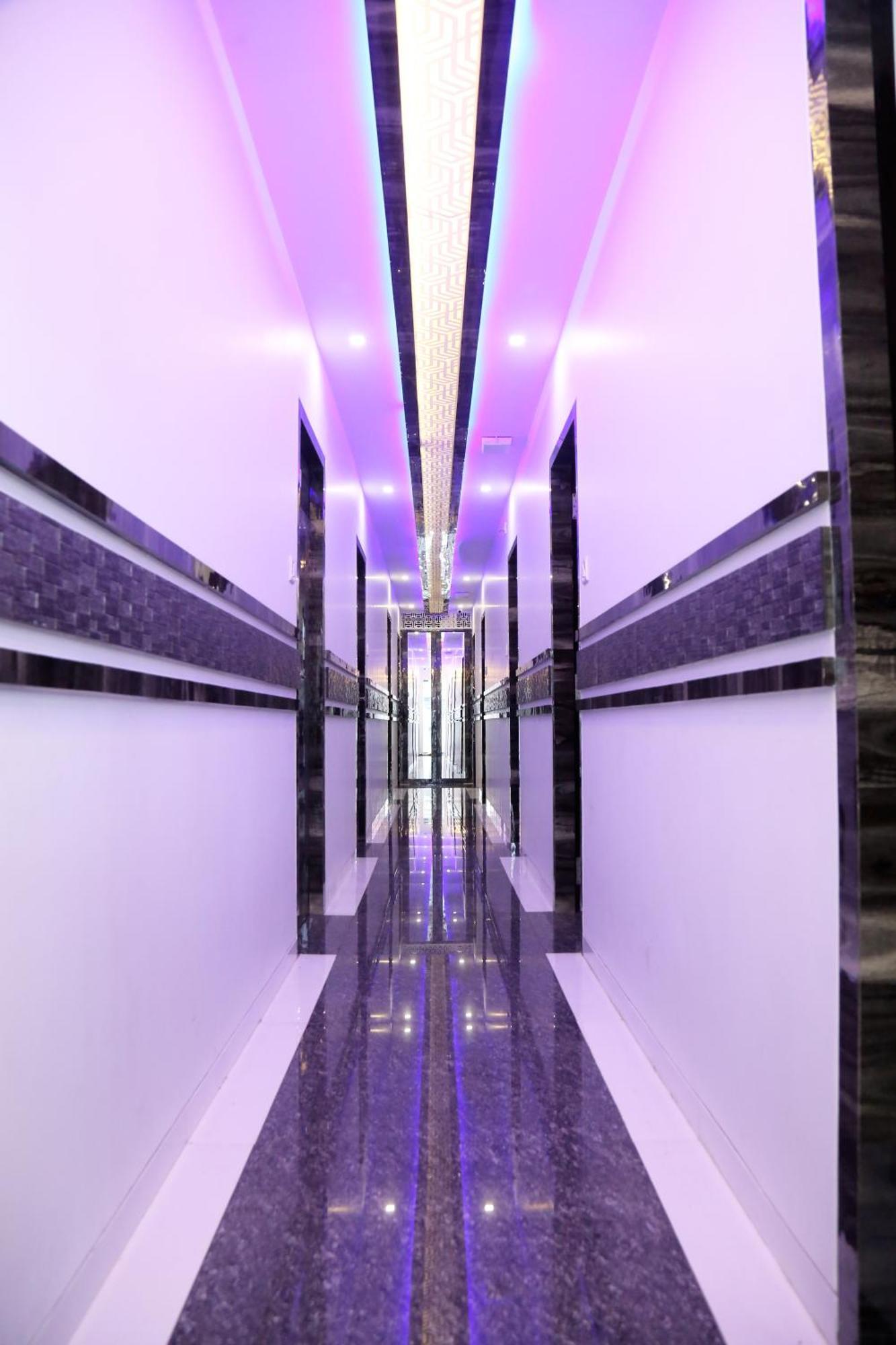 Hotel Magnum Airport T-2 Mumbai Exterior foto