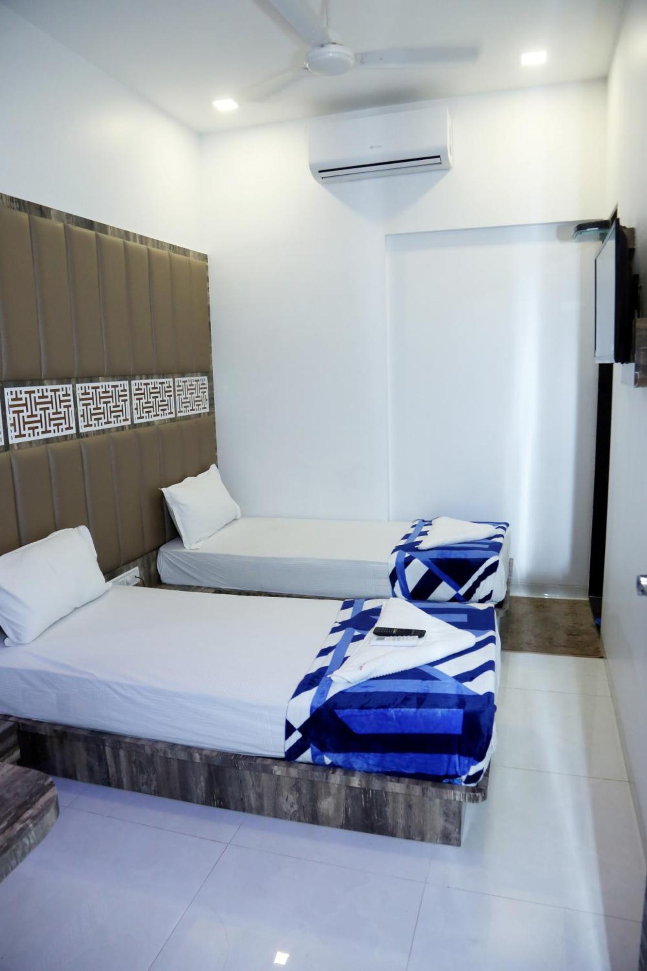 Hotel Magnum Airport T-2 Mumbai Exterior foto